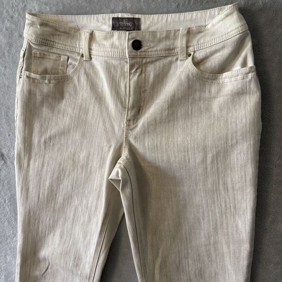 Chico’s Women’s Pants So slimming Strech Cream Casual Pant Size 0.5 - Picture 8 of 16